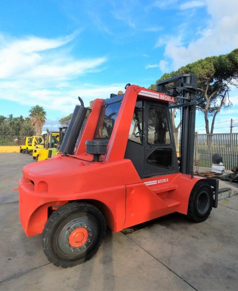 Carrelli elevatori Mora M80