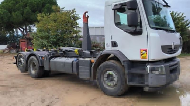 vrachtwagen Renault Premium Lander