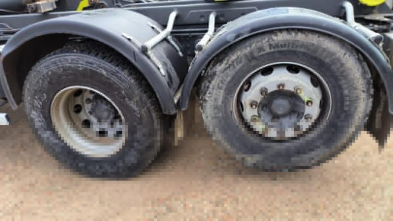vrachtwagen Renault Premium Lander