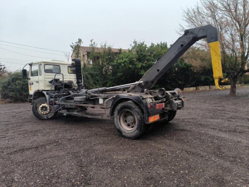 Camion Renault Gamme G 230