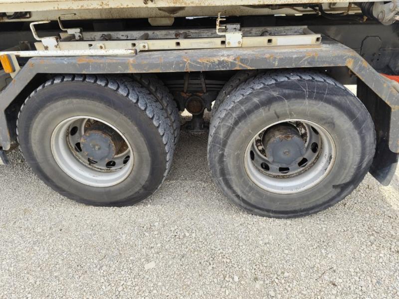 Camión Iveco Trakker 410 EEV