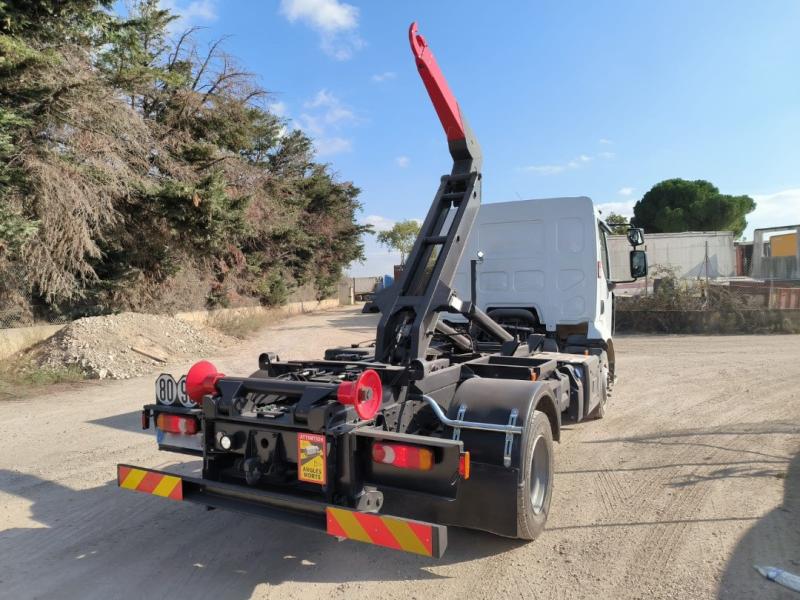 Camion Renault D-Series
