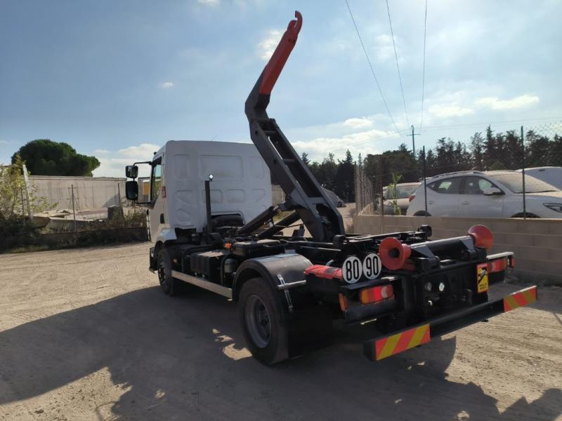 Camion Renault D-Series