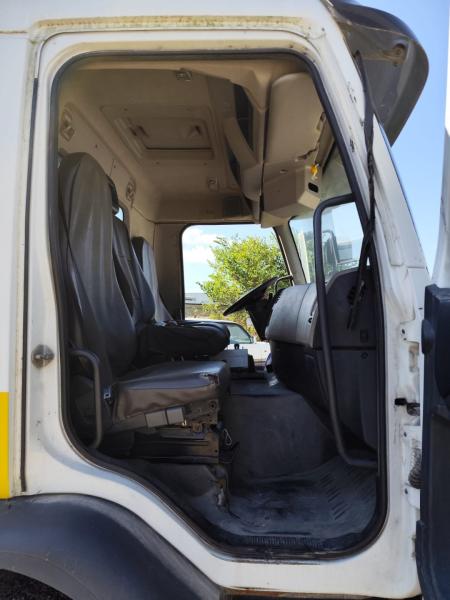Engin de voirie Renault Premium 320 DXI