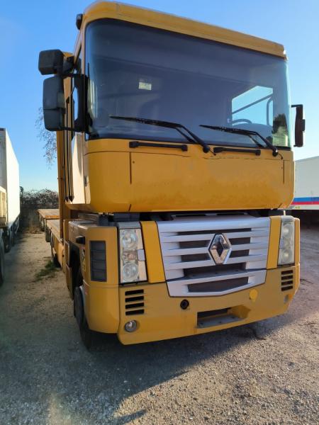Truck Renault Magnum 440.19