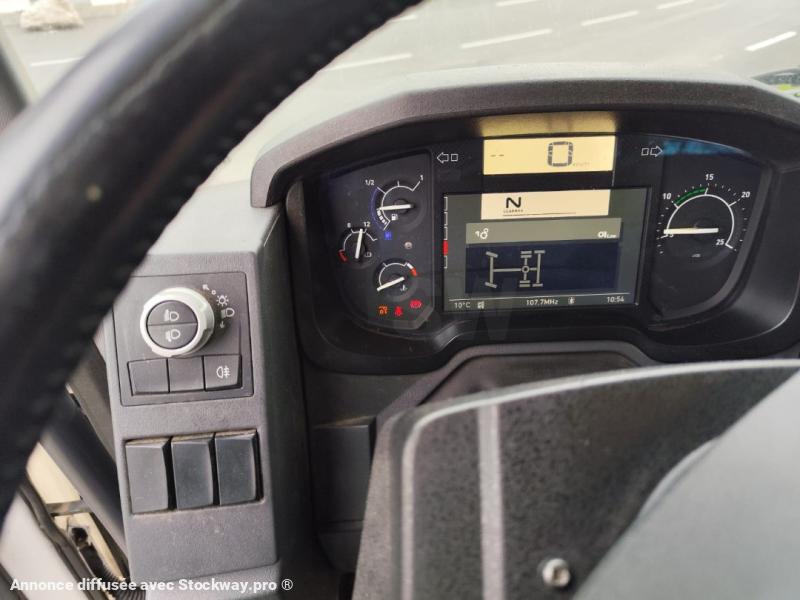 Photo Renault C-Series 460 image 15/23