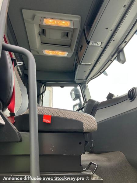 Photo Renault C-Series 460 image 22/23