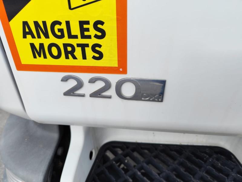 Camion Renault Midlum 220 DXI