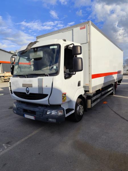 Camion Renault Midlum 180 DXI