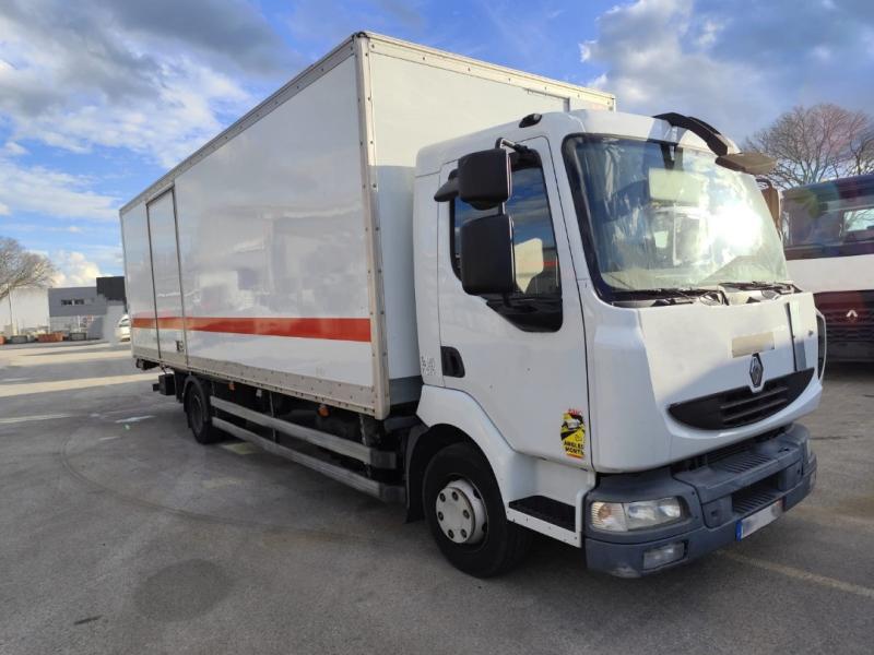 Camion Renault Midlum 180 DXI