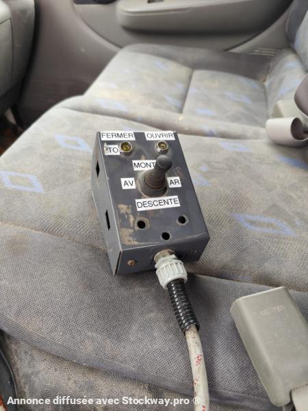 Photo Renault Maxity 140.35 image 16/22