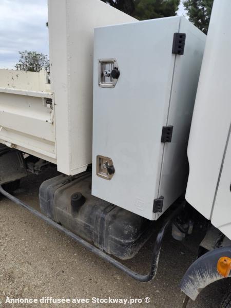 Photo Renault Maxity 140.35 image 7/22