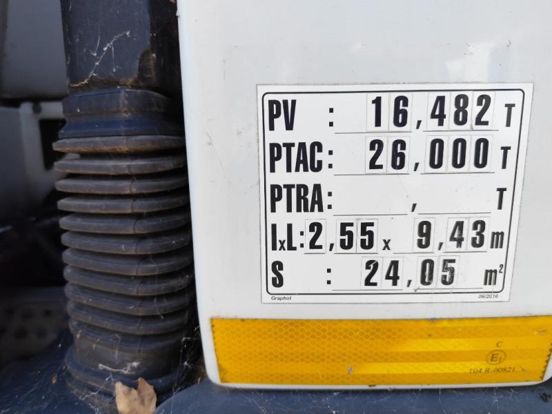 Engin de voirie Renault Premium 320 DXI