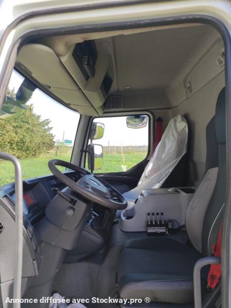 Photo Renault D-Series 280.12 DTI 8 image 8/19