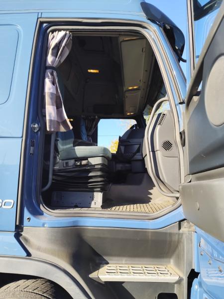 Trattore Volvo FH 460 Globetrotter