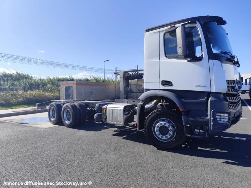 Photo Mercedes Arocs 3343 K image 2/25