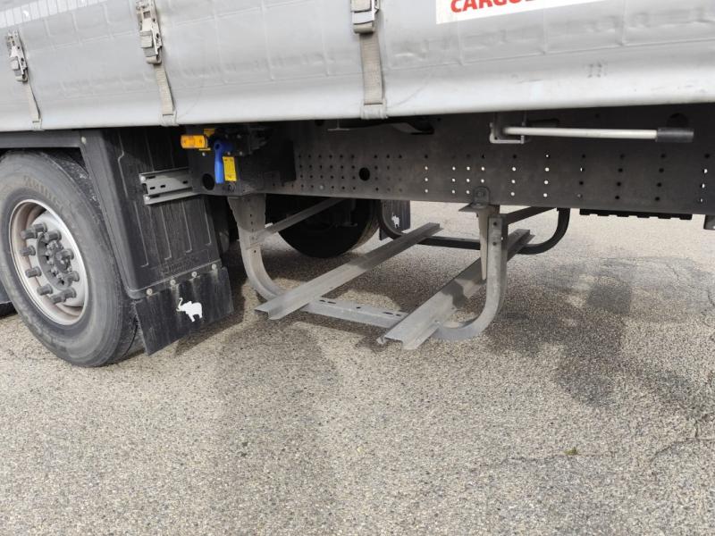 Ensemble routier Scania S