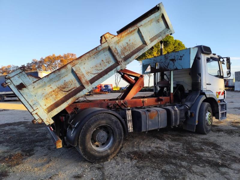 Camion Mercedes Axor 1824