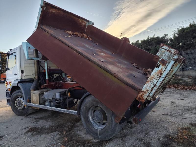 Camion Mercedes Axor 1824