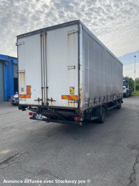 Photo Renault 180 DXI  image 3/14