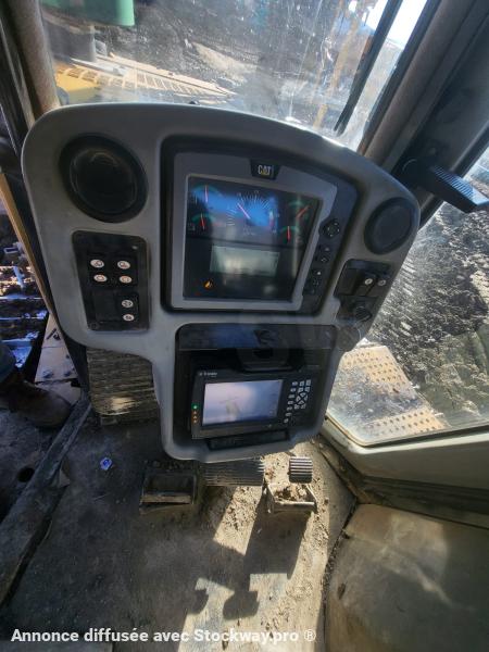 Photo Caterpillar D6T  image 13/23