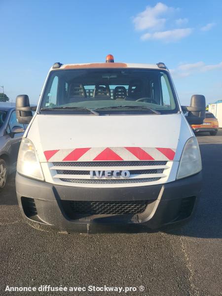 Photo Iveco 35C12  image 2/10