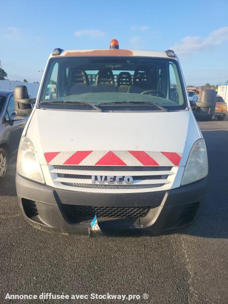 Photo Iveco 35C12  image 3/10