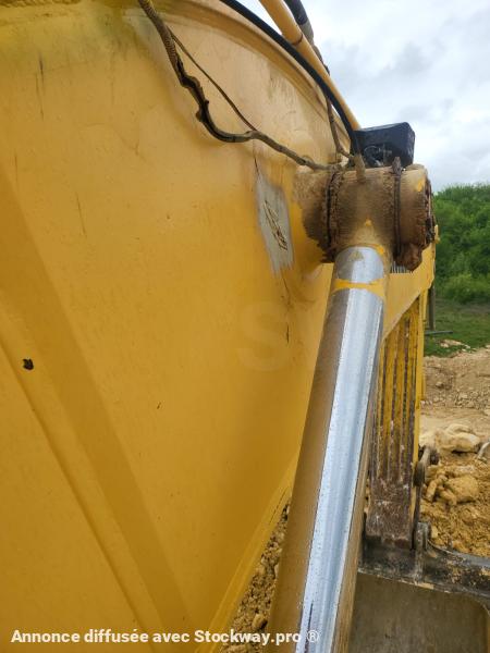 Photo Komatsu PC490LC  image 23/32