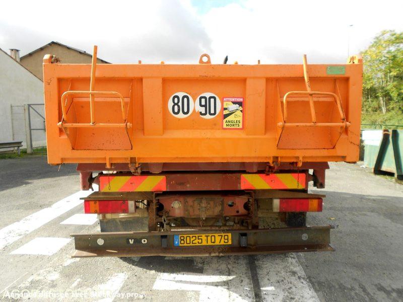 Photo Iveco 120E18  image 3/9