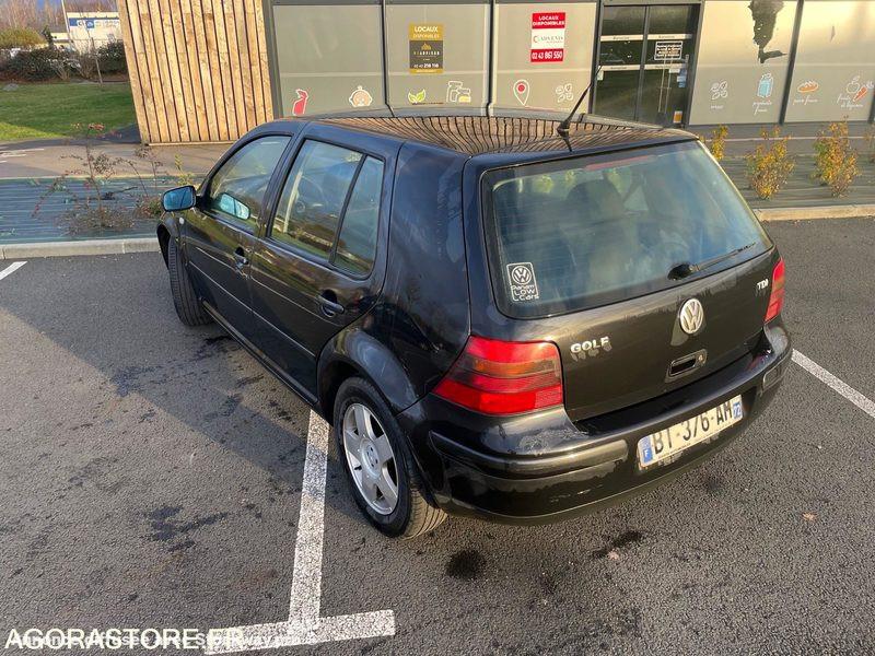 Photo Volkswagen Golf  image 6/9