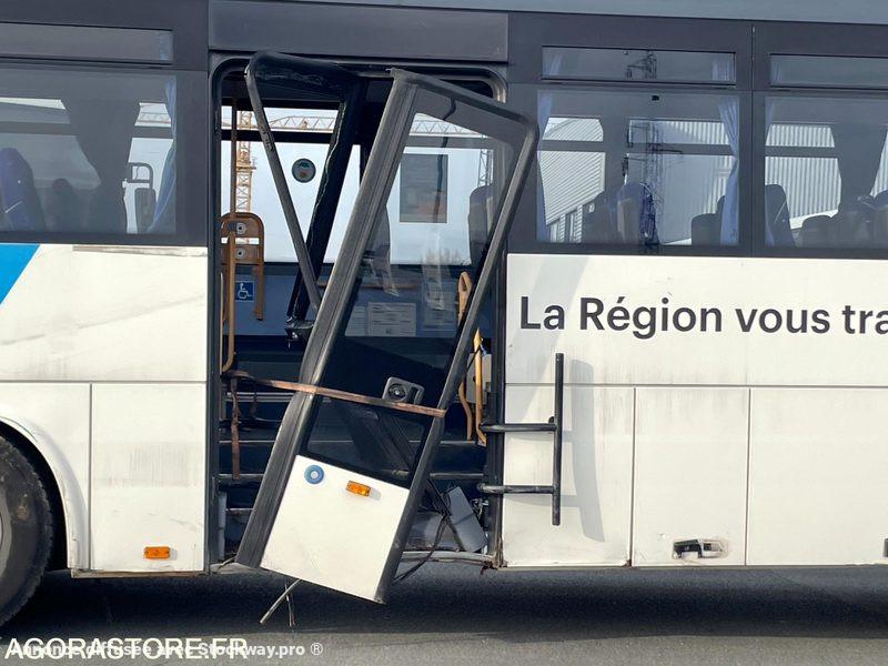 Photo Iveco S-WAY CROS image 2/19