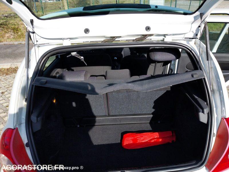 Photo Renault Clio  image 10/16