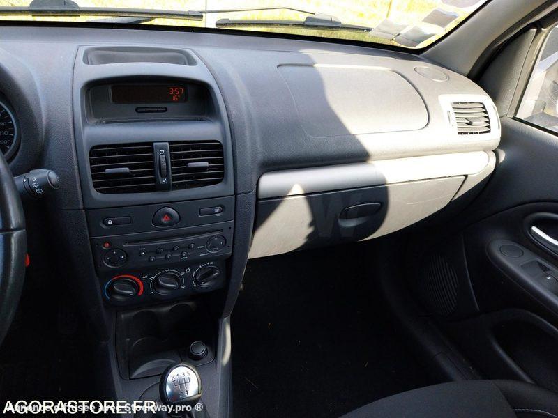 Photo Renault Clio  image 13/16