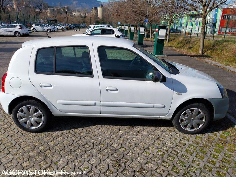 Photo Renault Clio  image 4/16