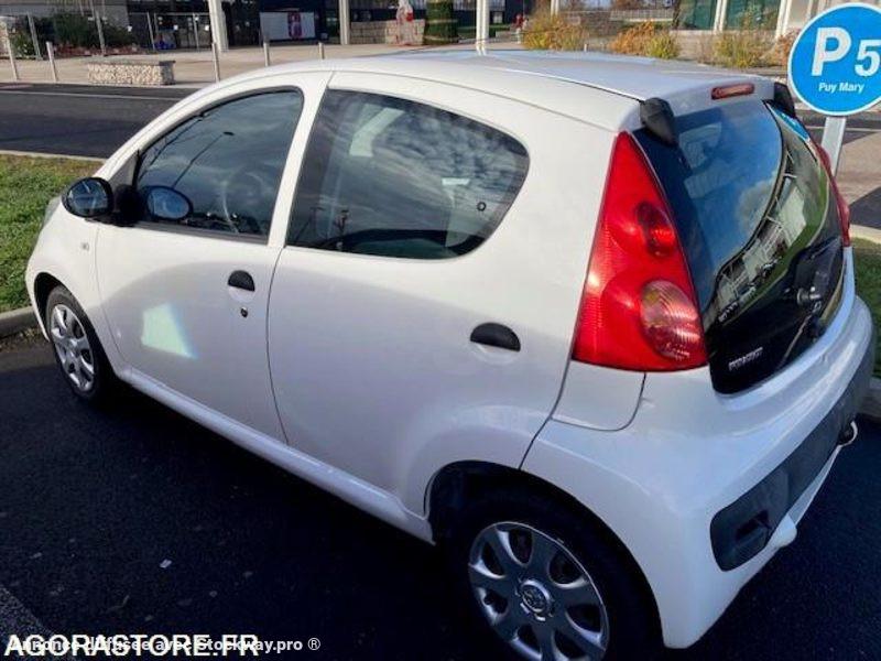 Peugeot 107 107