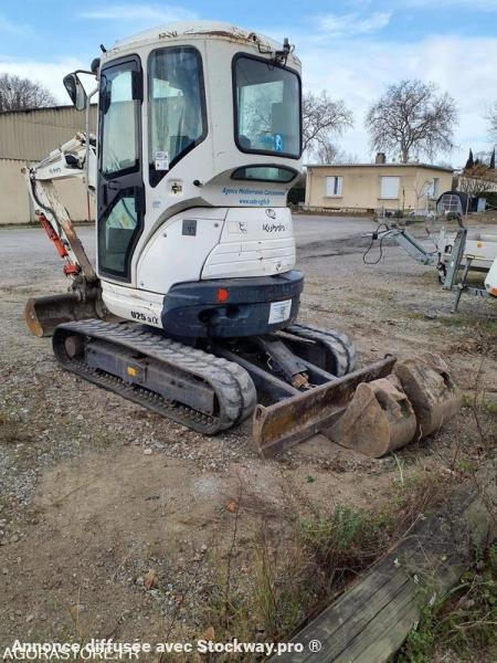 Photo Kubota u25.3  image 5/8