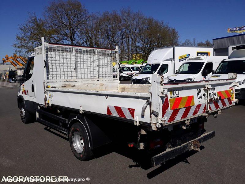 Photo Iveco 72C18  image 4/20