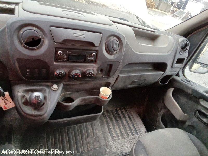 Photo Renault MASTER RT  image 35/49