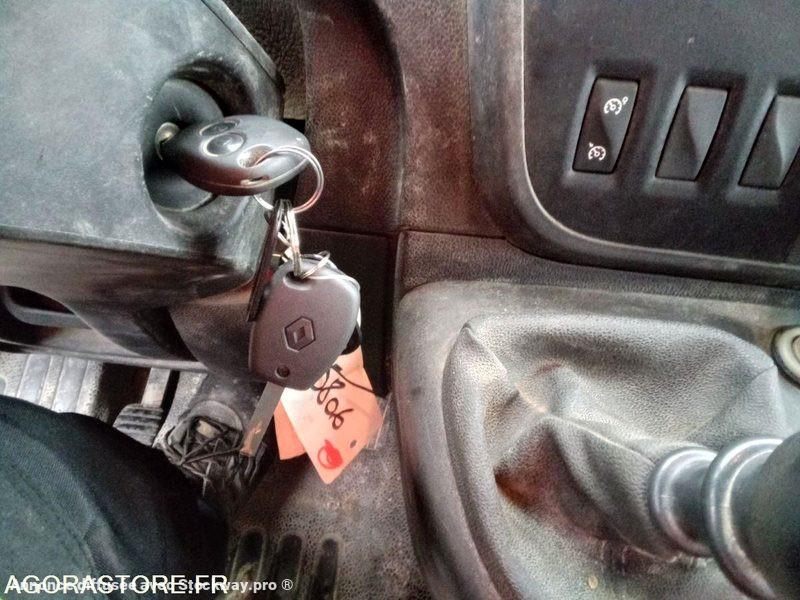 Photo Renault MASTER RT  image 36/49