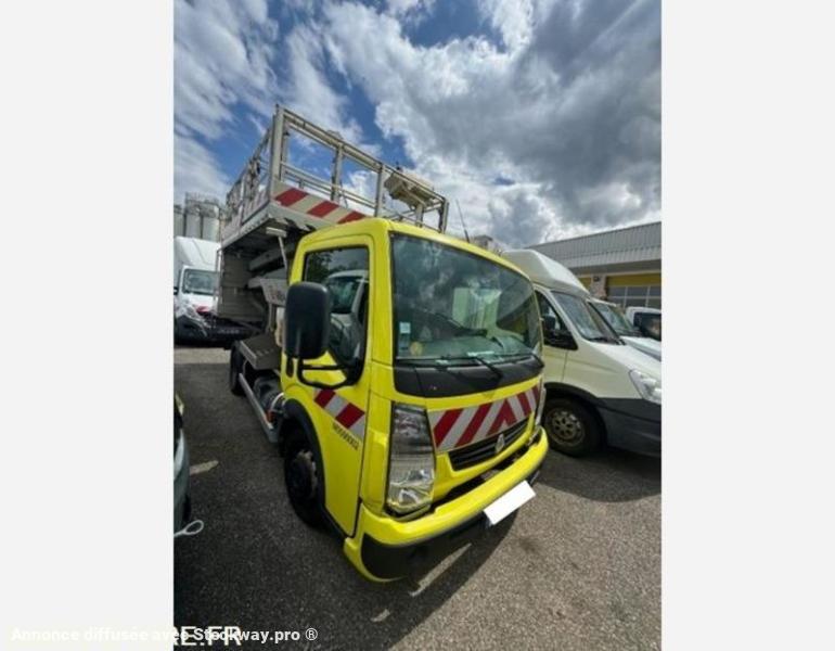 Photo Renault Maxity  image 2/8