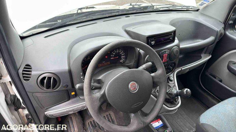 Photo Fiat DOBLO  image 14/18