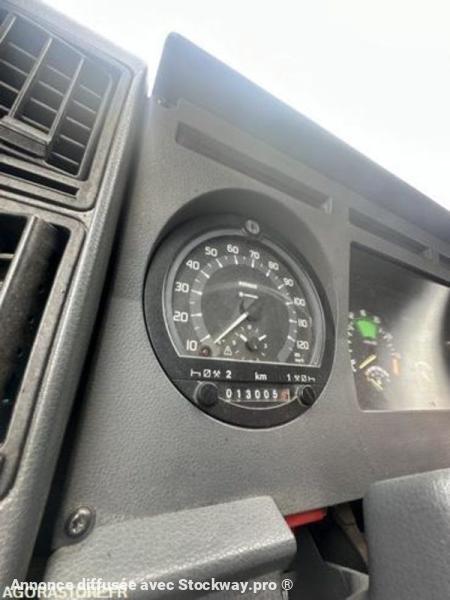 Photo Renault S150  image 4/23
