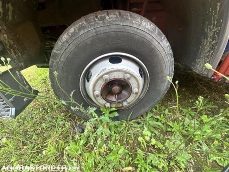 Photo Renault S150  image 7/23