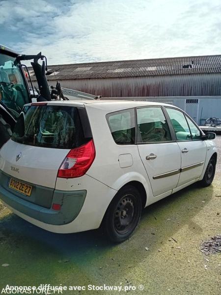 Photo Renault Megane  image 2/12