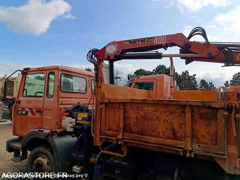 Photo Renault M150  image 17/41