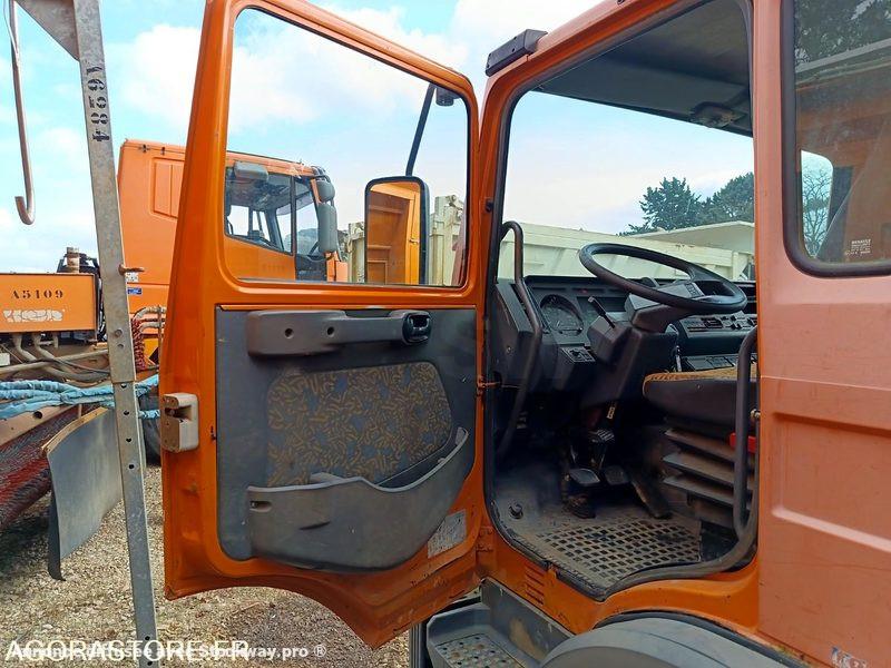 Photo Renault M150  image 32/41