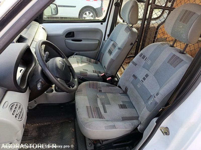 Photo Renault Kangoo  image 15/21