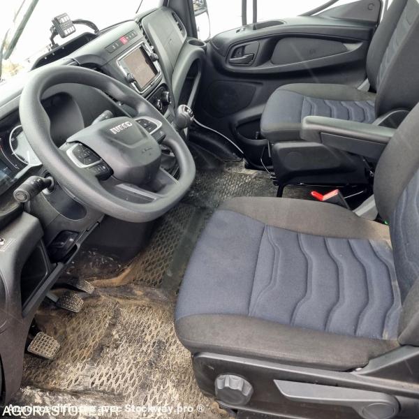 Photo Iveco 35S16  image 5/5