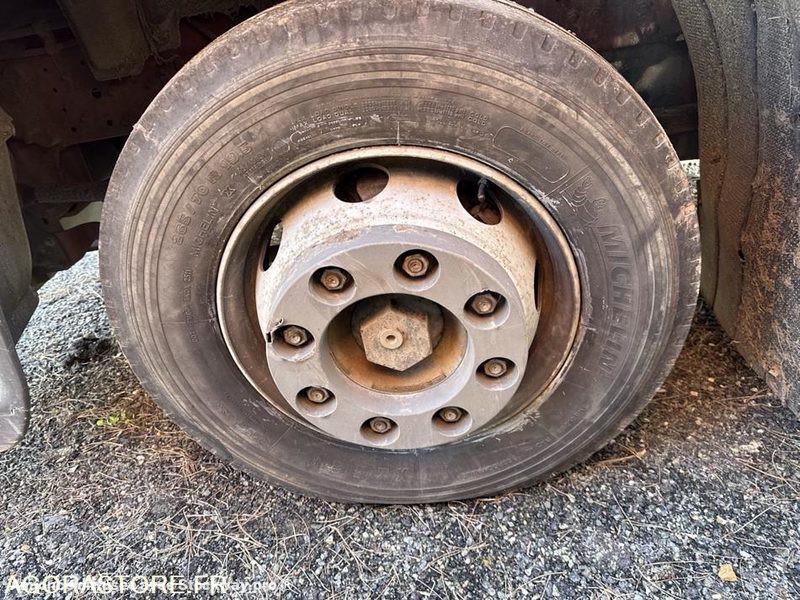 Photo Iveco 120E18  image 8/43