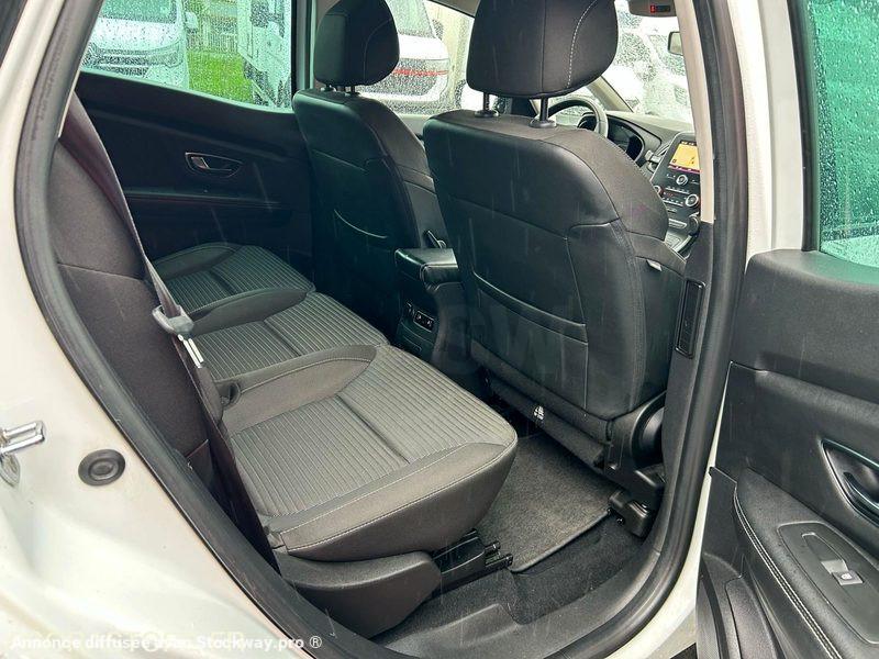 Photo Renault MEGANE SCENIC  image 9/10